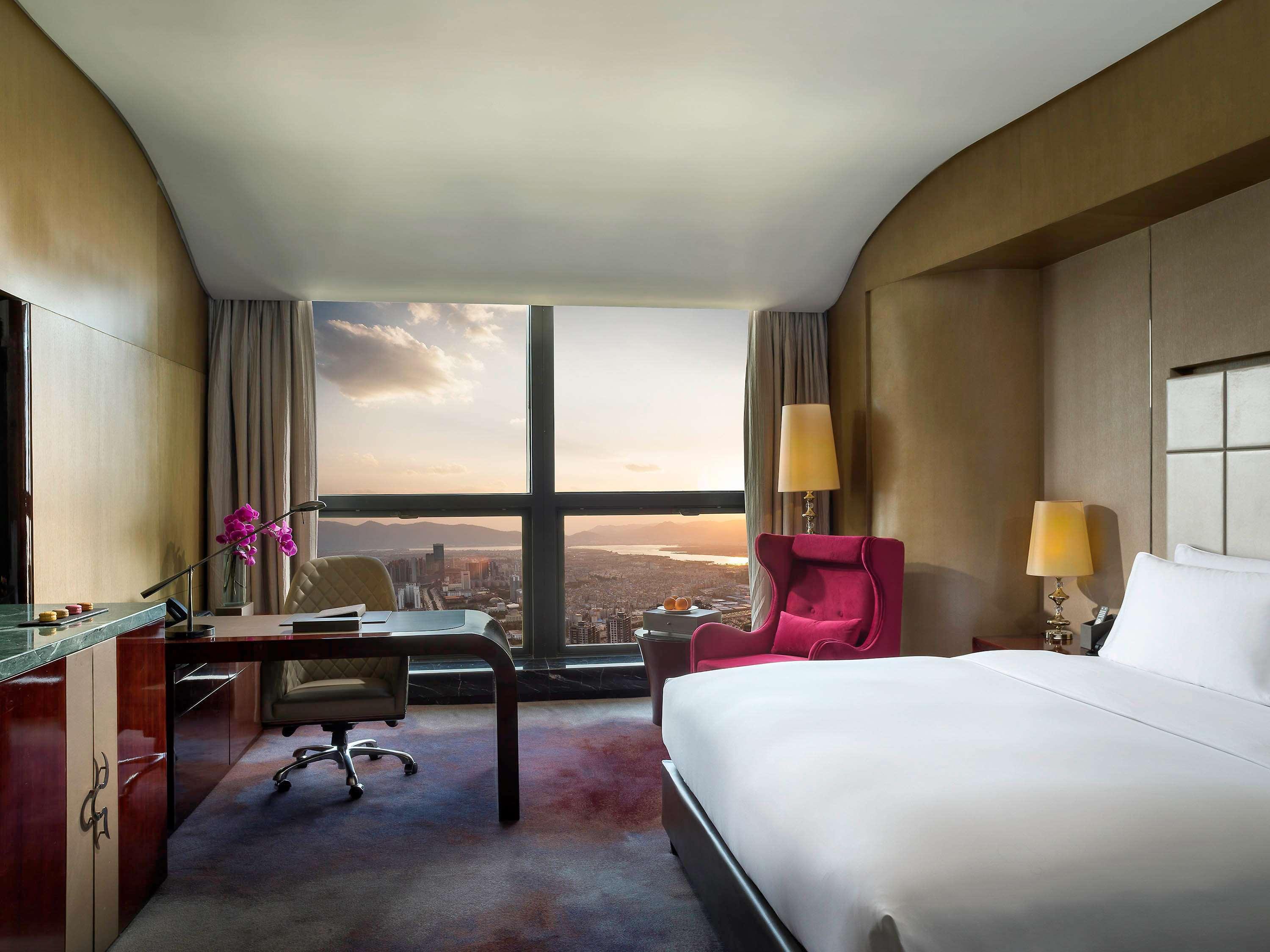 Sofitel Kunming Hotel Exterior photo